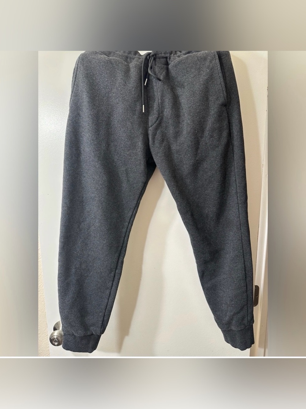 Theory Men's Dark Gray Fleece Jogger!